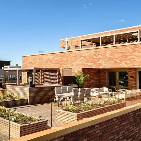 Exclusive With Private 82 Sqm Roof Terrace And Parking Space *